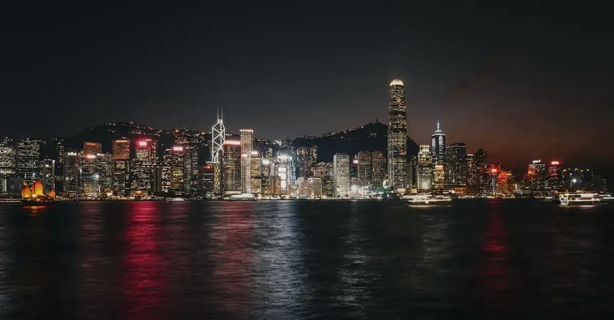 Discussion sur la situation actuelle à Hong Kong